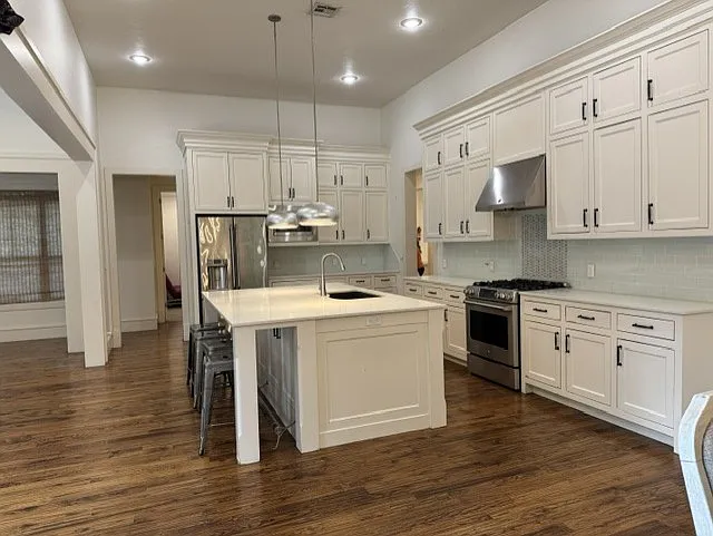 3535 Highland Oaks Cir — Photo 8