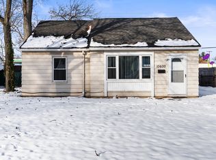 10600 Troy St, Oak Park, MI