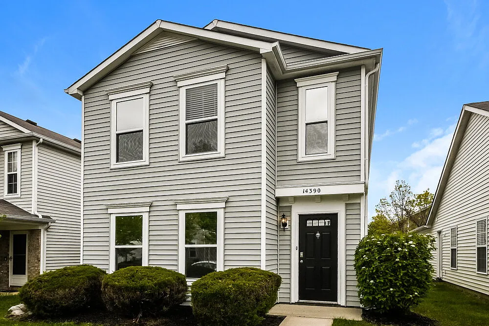 3 bed, 2.5 bath, 1784 sqft, $1,955 — Photo 1