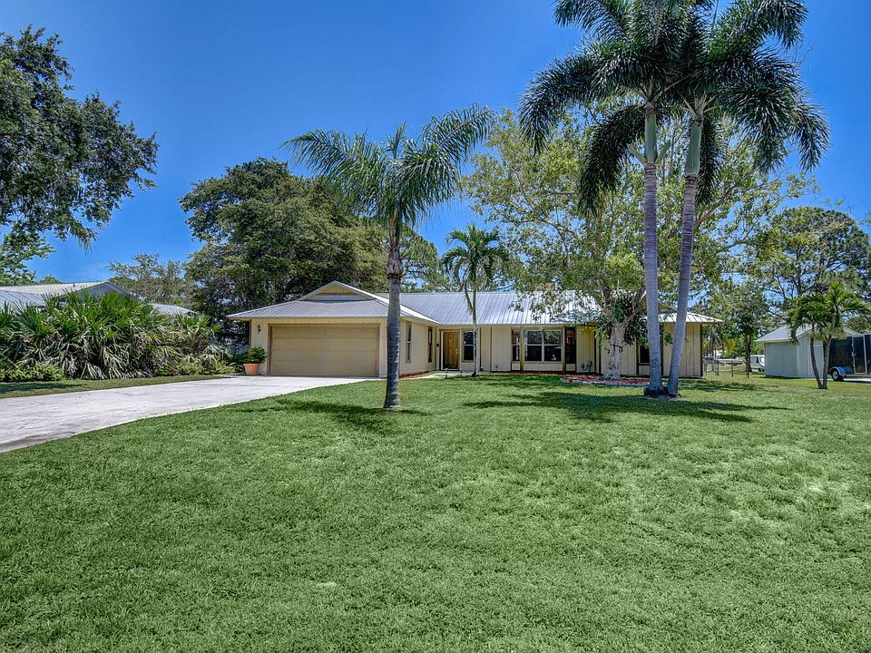 1st image of 2461 SW Maplewood Drive