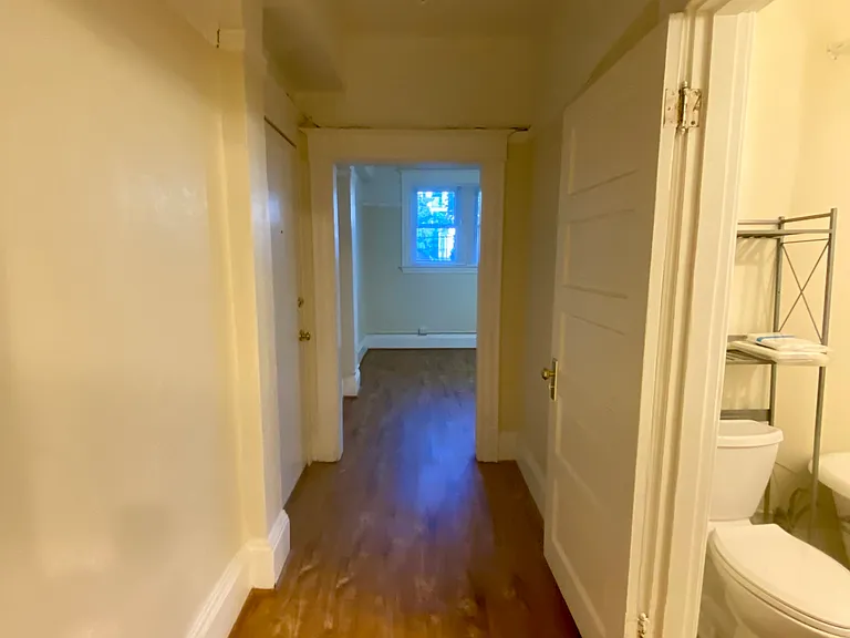 1133 NW 19th Ave #1 — Photo 6