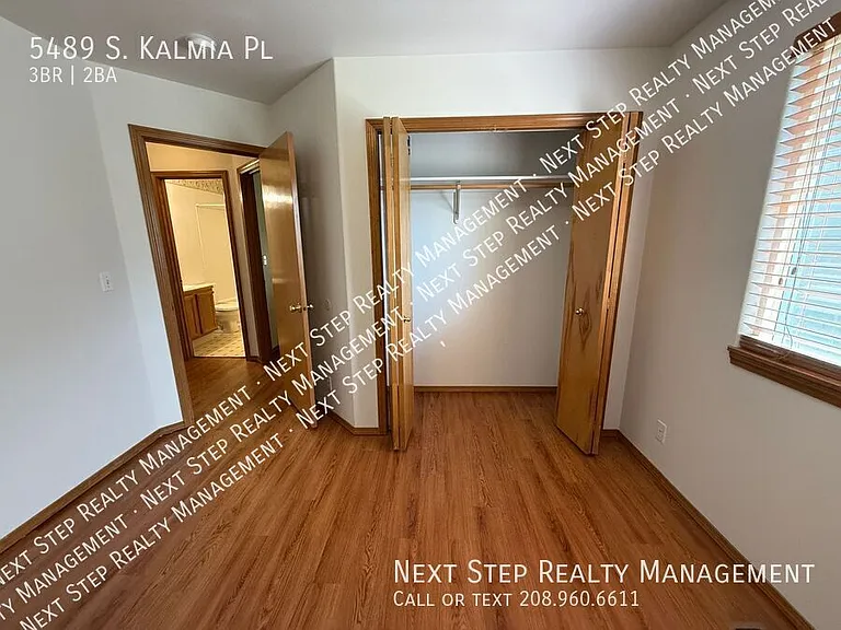 5489 S Kalmia Pl — Photo 15
