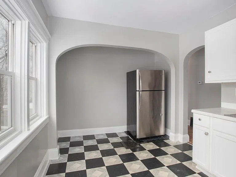 1424 Portage St #2 — Photo 10