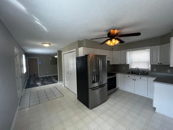 1711 Baird St, Louisville, KY 40203