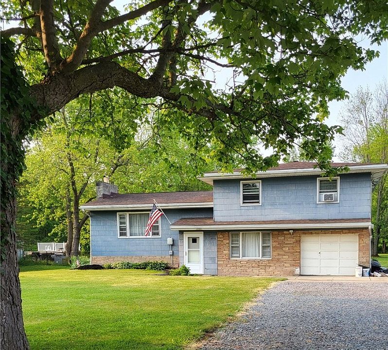 1st image of 5514 Oakwood Dr