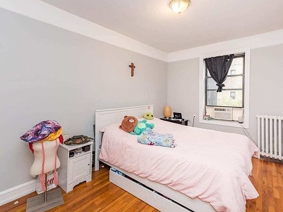 3rd image of 28-31 34th St #K4
