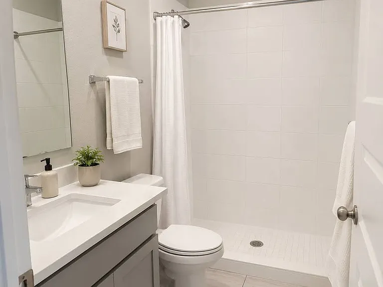 6345 NW Cloverdale Ave — Photo 17