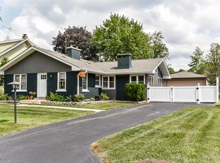 5809 Washington St, Downers Grove, IL 60516