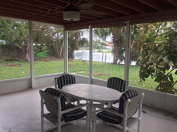 2nd image of 119 Sunset Dr