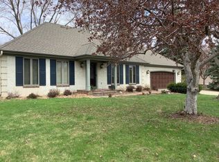 8916 Cambridge Ave, Minneapolis, MN 55443