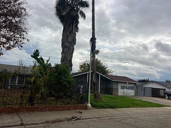 3rd image of 7697 Millroy Way