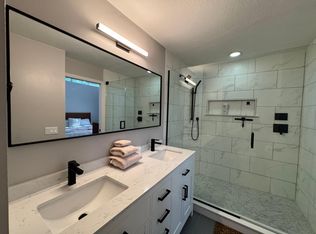 4104 Covey Run, Naples, FL 34109