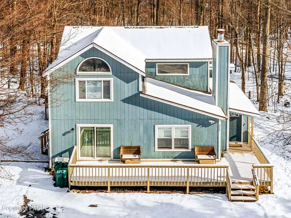 9129 Brandywine Dr, Tobyhanna, PA 18466