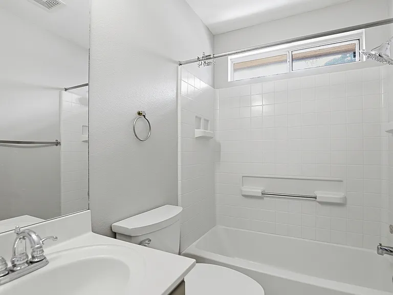 3324 Tumblewood Trl — Photo 12
