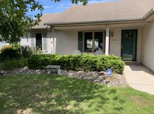 3816 Three Oaks Dr, Fort Wayne, IN 46809