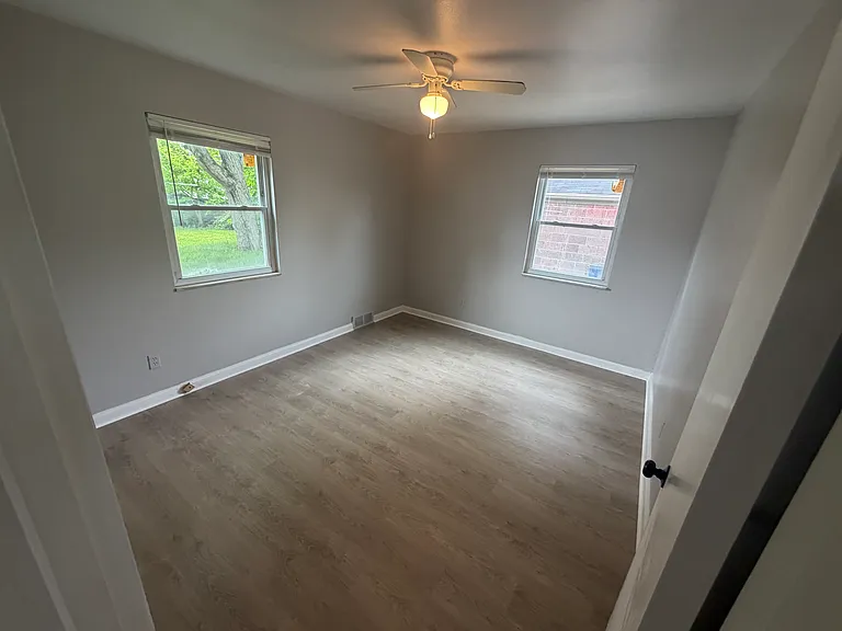 Bedroom #1