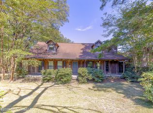 103 Wickstead Dr, Clinton, MS 39056