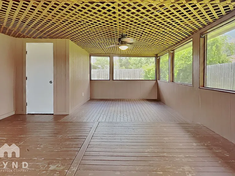 3218 Sedgeborough Cir — Photo 16