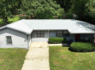 335 Barnett Shoals Rd, Athens, GA 30605