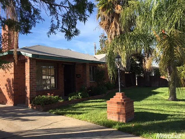 1238 Clark Ave photo 1