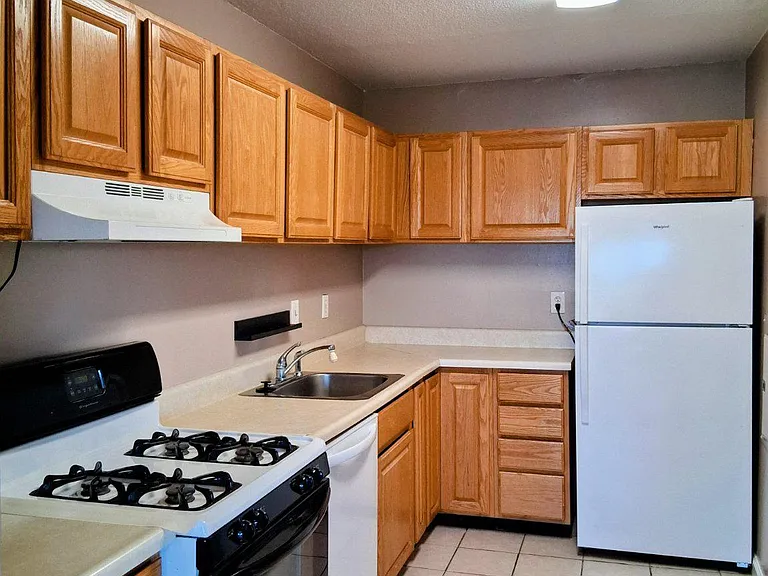 11801 Rockville Pike #802 — Photo 2