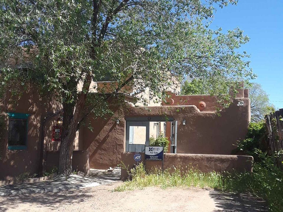 1st image of 665 1/2 W San Francisco St
