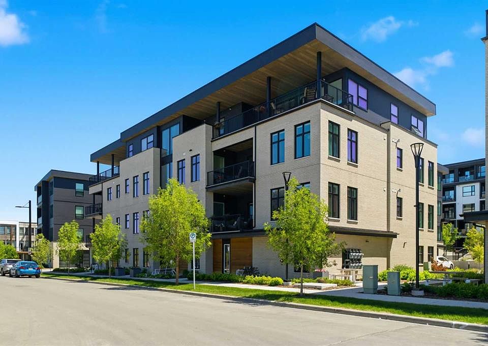 1st image of 105 N Lebel Cres NW #301