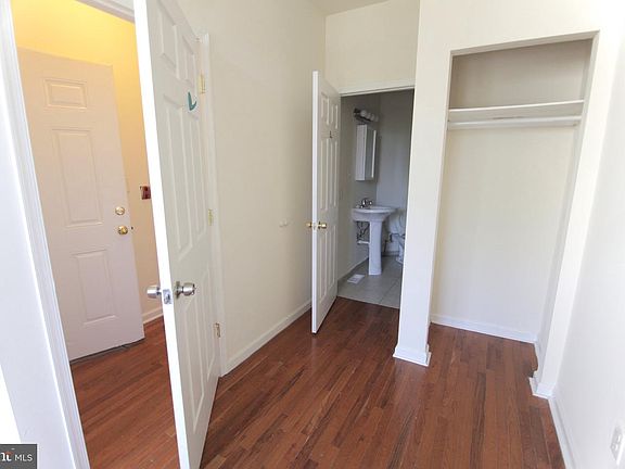 4th image of 1718 W Norris St