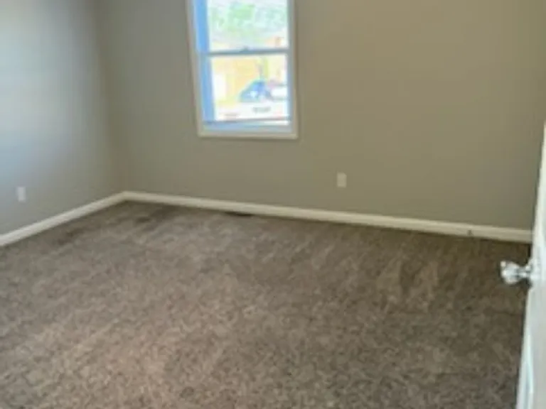 107 Manna Dr — Photo 9