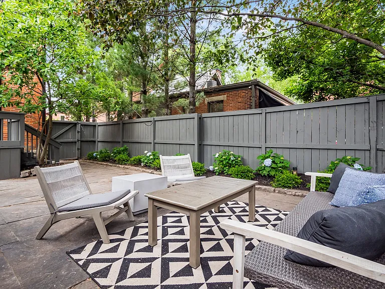 926 City Park Ave — Photo 45