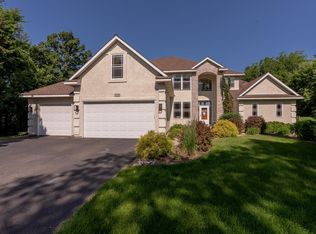 2128 Kelly Cir, Shakopee, MN 55379