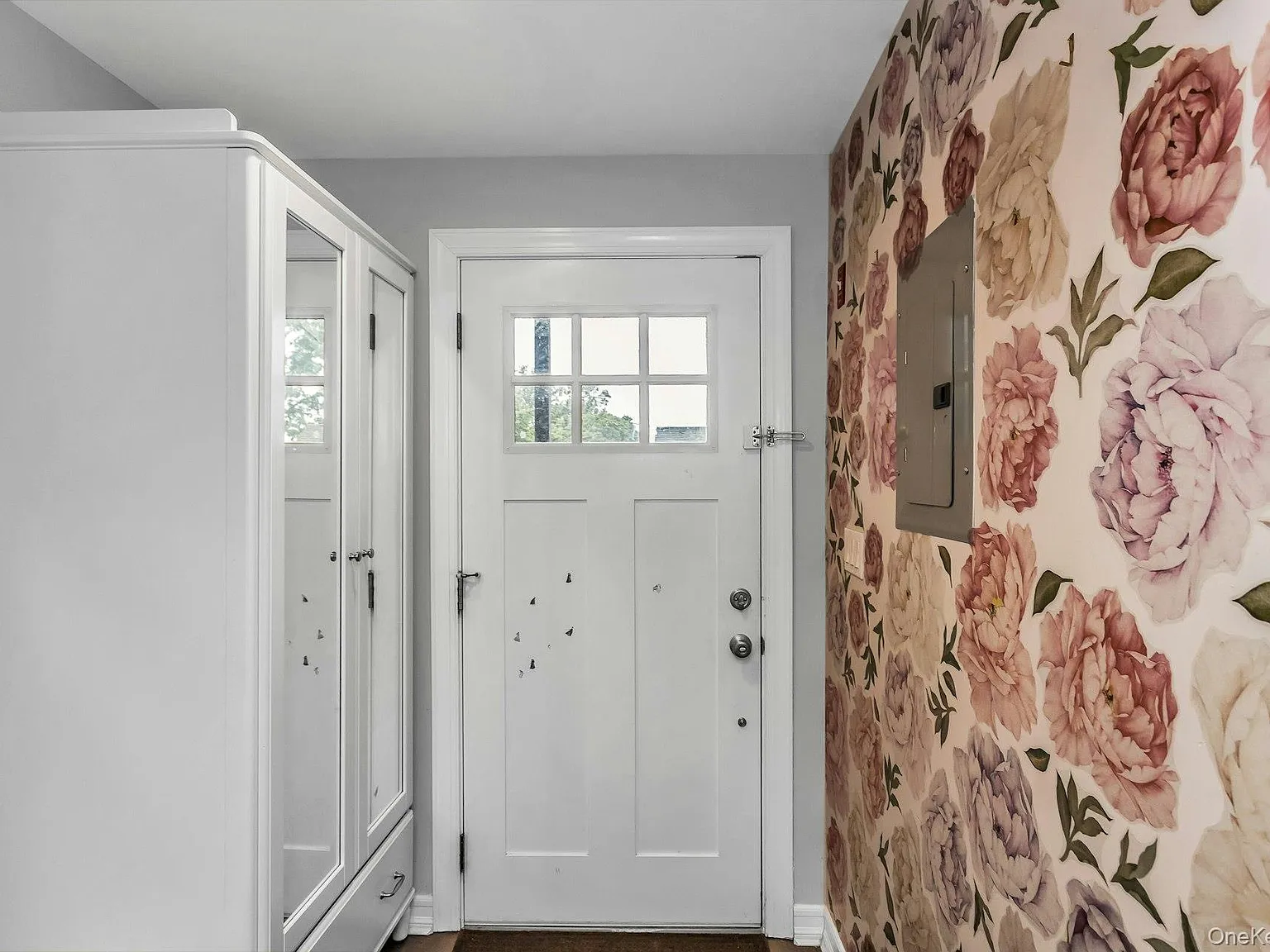 2 bed, 2.0 bath, 1500 sqft, $4,000 — Photo 4