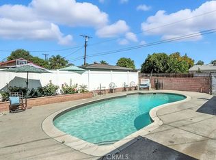 20319 Vanowen St, Winnetka, CA 91306