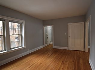 813 Seward St APT 1N, Evanston, IL 60202