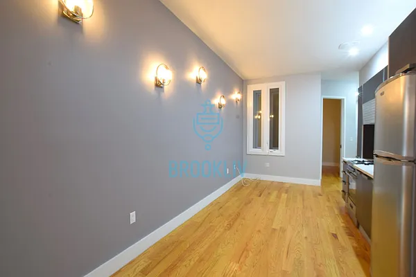 Rented by null | media 1