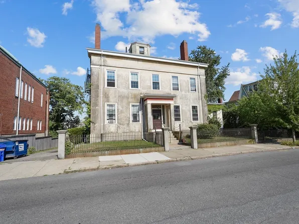 46 S 6th St, New Bedford, MA 02740