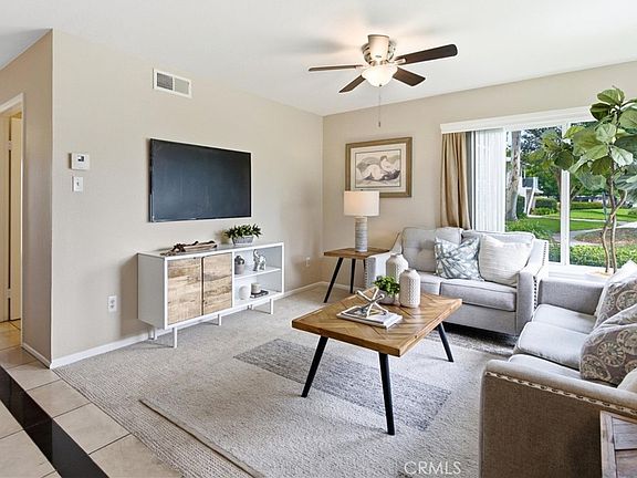 3rd image of 2515 S Laurelwood