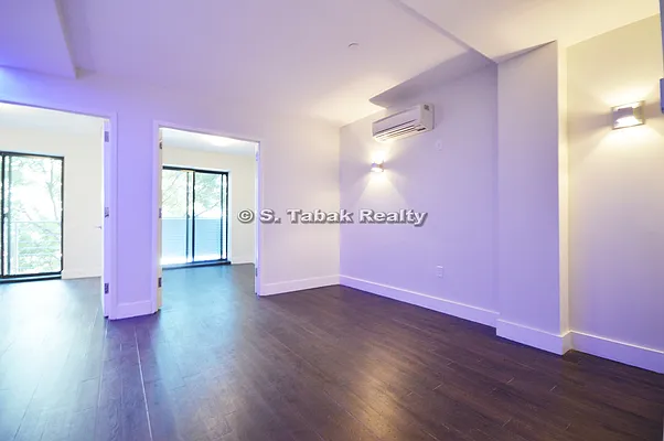 Rented by Sam Tabak | media 102