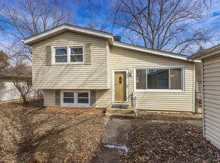 5931 Belmont Rd, Downers Grove, IL 60516