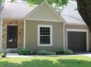 1953 Ozark Pkwy, Algonquin, IL