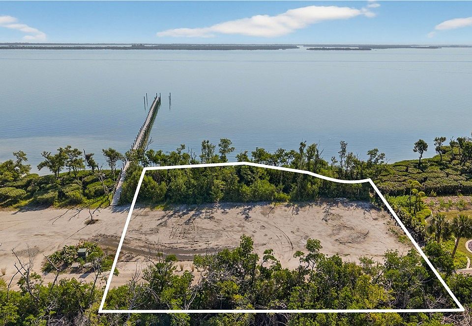 1st image of 440 Useppa Is