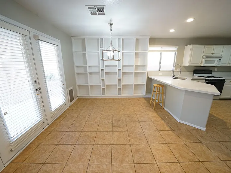 8036 Sierra Largo Dr #138-21-006 — Photo 13