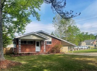 936 Oak Grove Rd, Birmingham, AL 35209