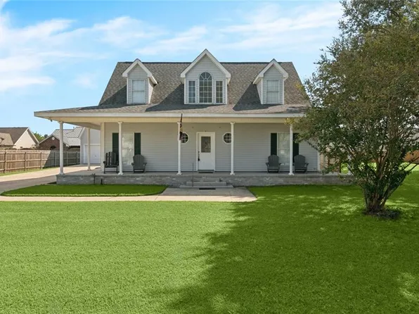 146 Bayou Estates Dr, Des Allemands, LA 70030