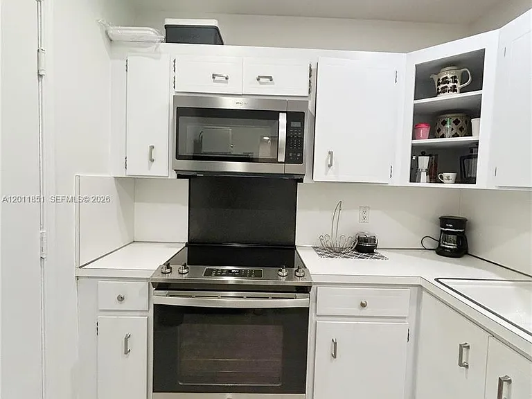 5840 NE 22nd Way #728 — Photo 9