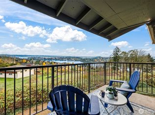 3320 Narrows View Ln NE UNIT 204, Bremerton, WA 98310
