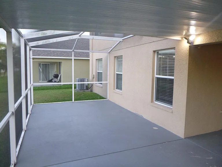 19146 Cypress Green Dr — Photo 23