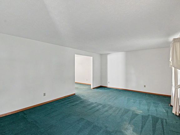 5th image of 3260 Oakstone Dr