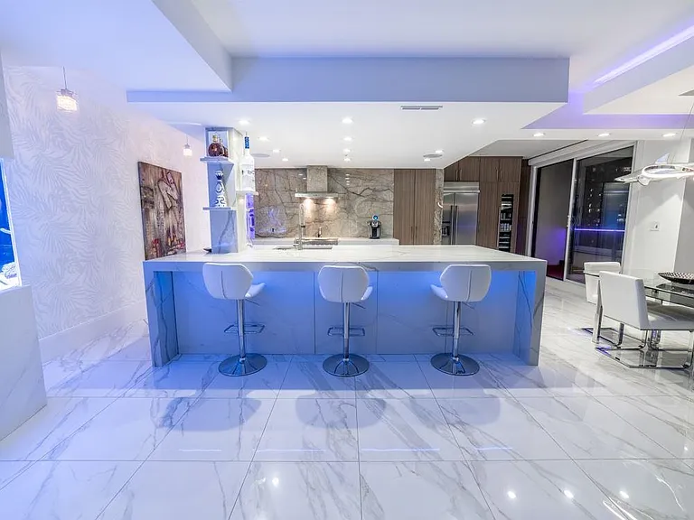 199 Drake St #PENTHOUSE — Photo 9