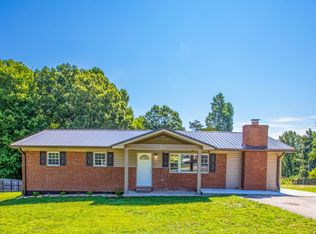276 Mountain View Rd, Williamsburg, KY 40769
